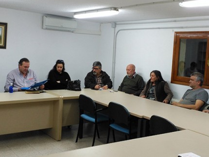 Reunión de yun grupo de comerciantes