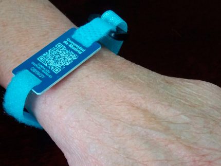 Imagen de la noticia Pulseras para mayores contra el olvido